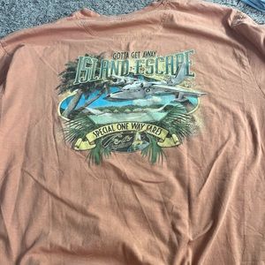 5/25$ or 10/40$ 

burnt orange oversized tee